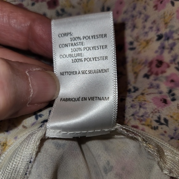 ASTR The Label Cream/Pink/Lavender Ruffle Neck/Hem Crop Top Size M Ruched Cuffs - Picture 12 of 12